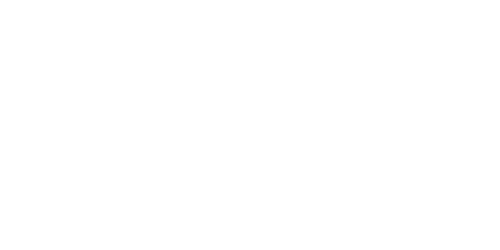 Das Bild zeigt ein kreisförmiges Logo mit dem Titel „Untitled-12“ und „LR“ in der Mitte. Um die Buchstaben herum steht kreisförmig der Text „Photo & Film · Lucas Rathauscher“. Das Logo hebt sich von einem schwarzen Hintergrund ab.